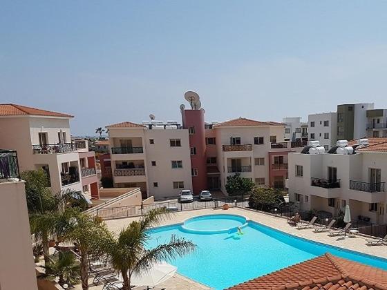 Ifestos Kings Resort Appartment Пафос Екстериор снимка