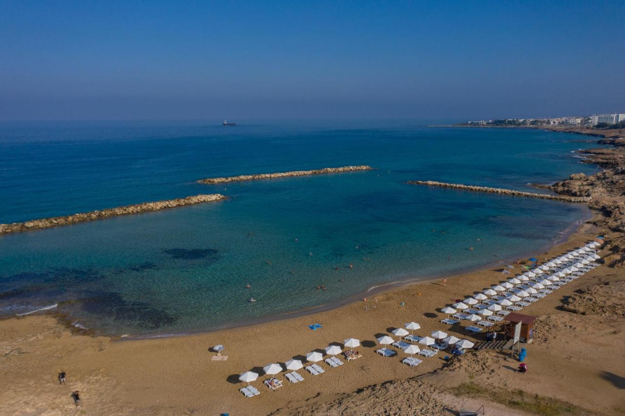 Ifestos Kings Resort Appartment Пафос Екстериор снимка